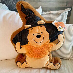 NEW WITH TAGS Disney Winnie the Pooh Halloween Witch Pillow